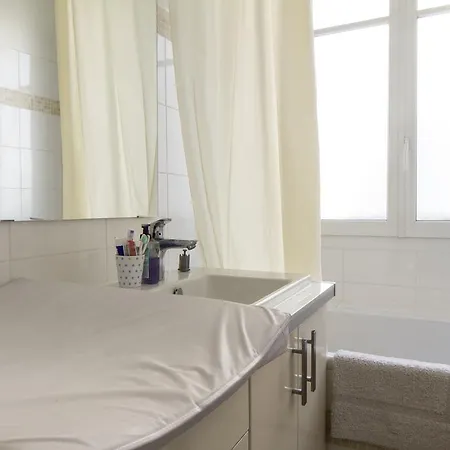 Spacious 3bd In The Amazing 15th Arr Appartamento *