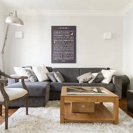Apartment Spacious 3bd In The Amazing 15th Arr *